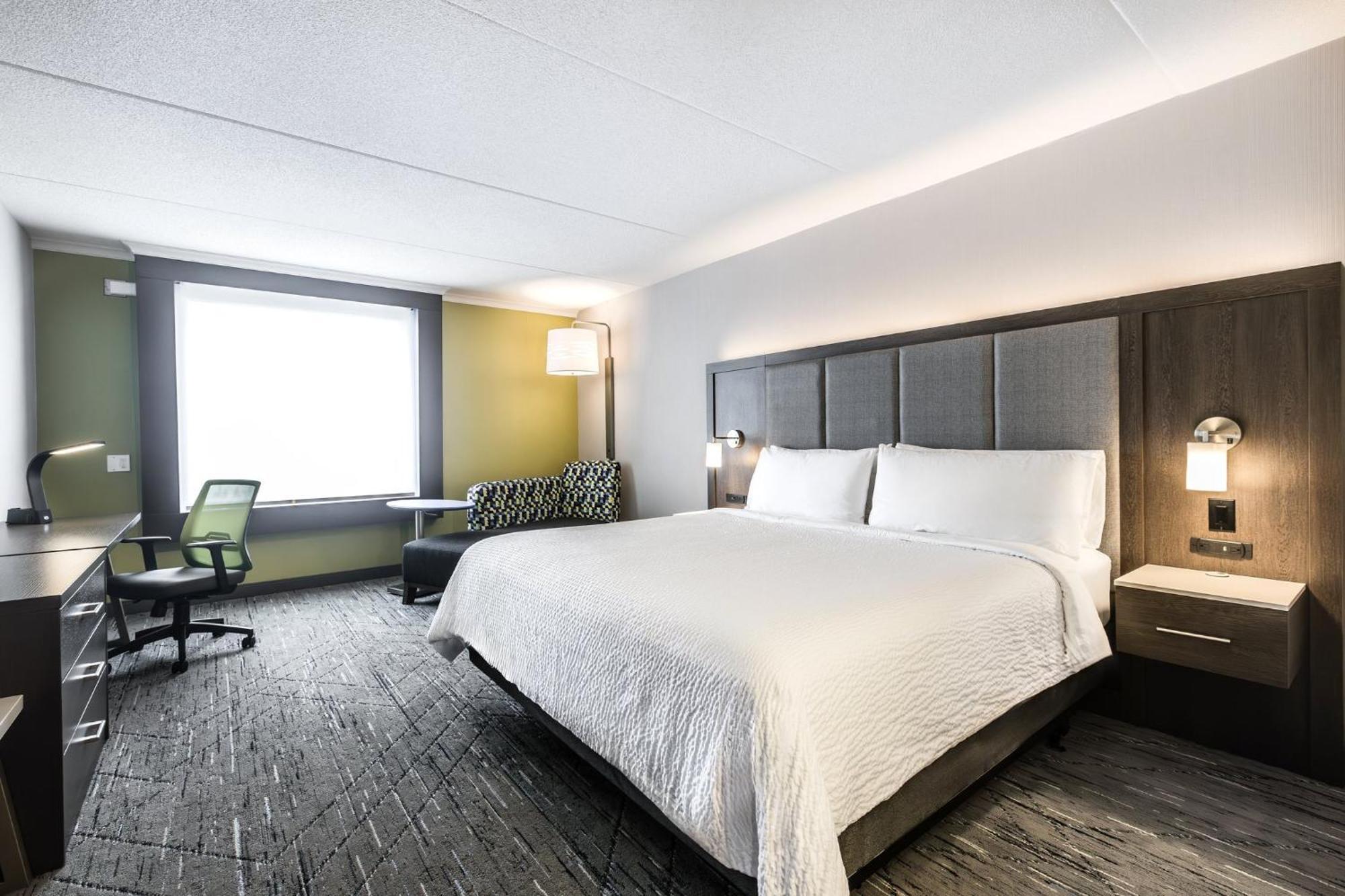 Holiday Inn Express & Suites - Toronto Airport South By Ihg エクステリア 写真