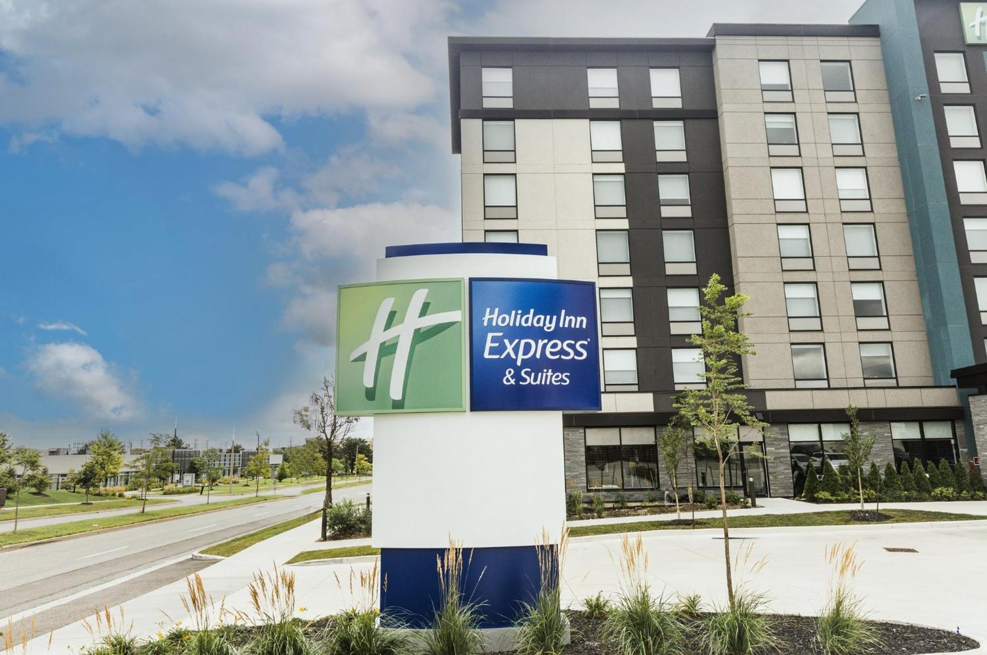 Holiday Inn Express & Suites - Toronto Airport South By Ihg エクステリア 写真